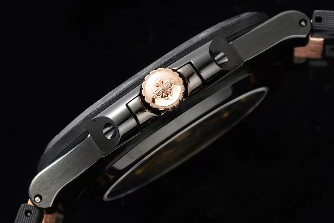 【PATEKPHILIPPE鹦鹉螺5711DiW】碳纤维复刻表完全是美学展现