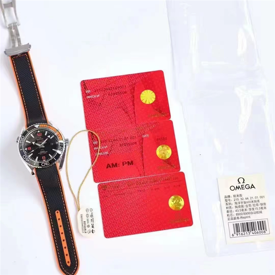 VS欧米茄海马600M四分之一橙复制手表细节评测