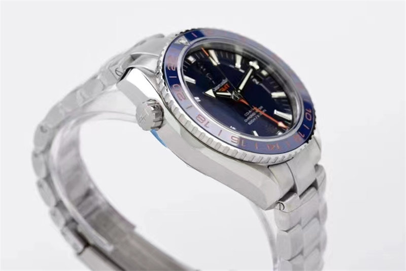 VS厂海马600M美好星球GMT复刻手表做工细节解析